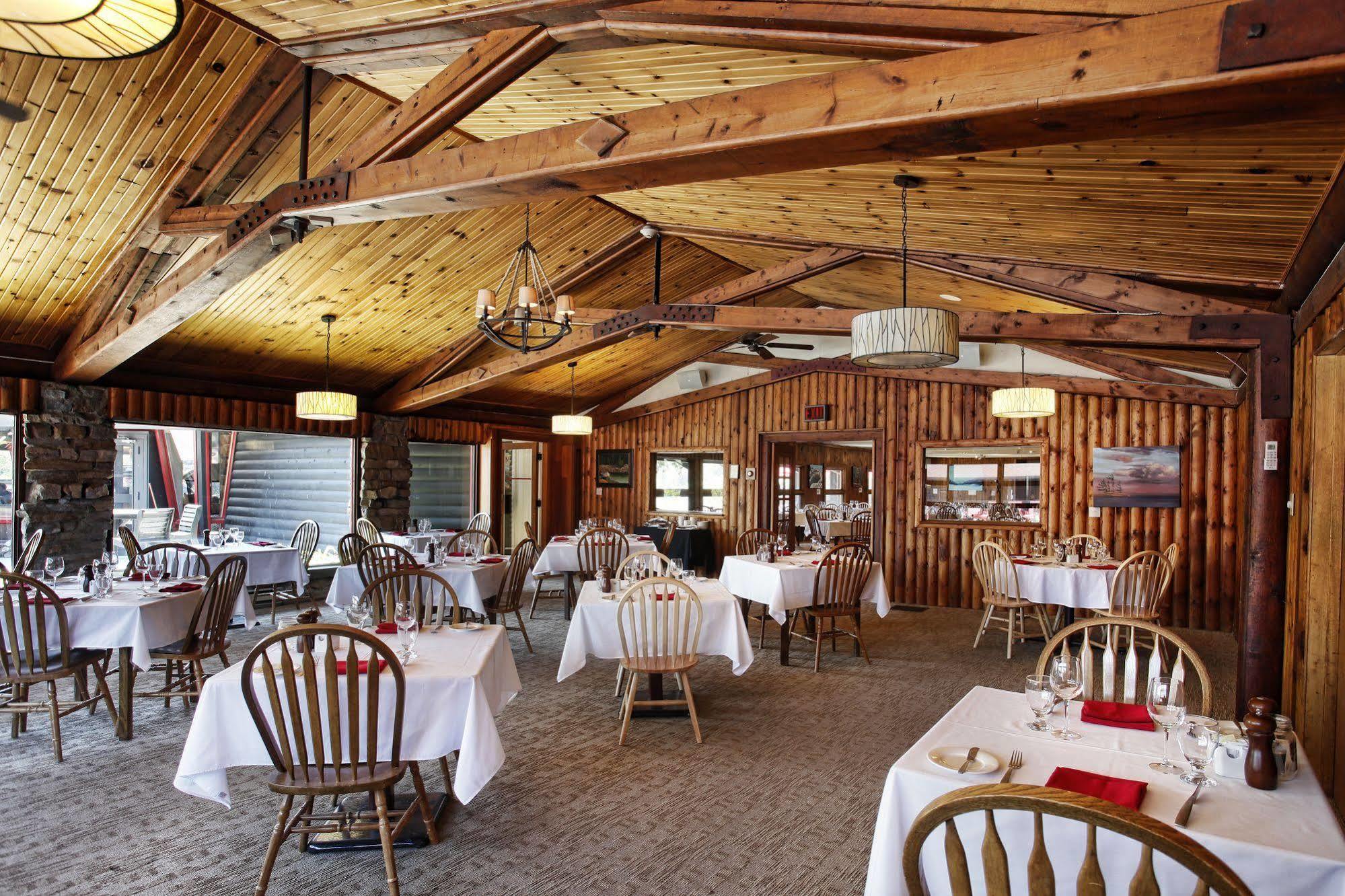 Killarney Mountain Lodge Exteriör bild