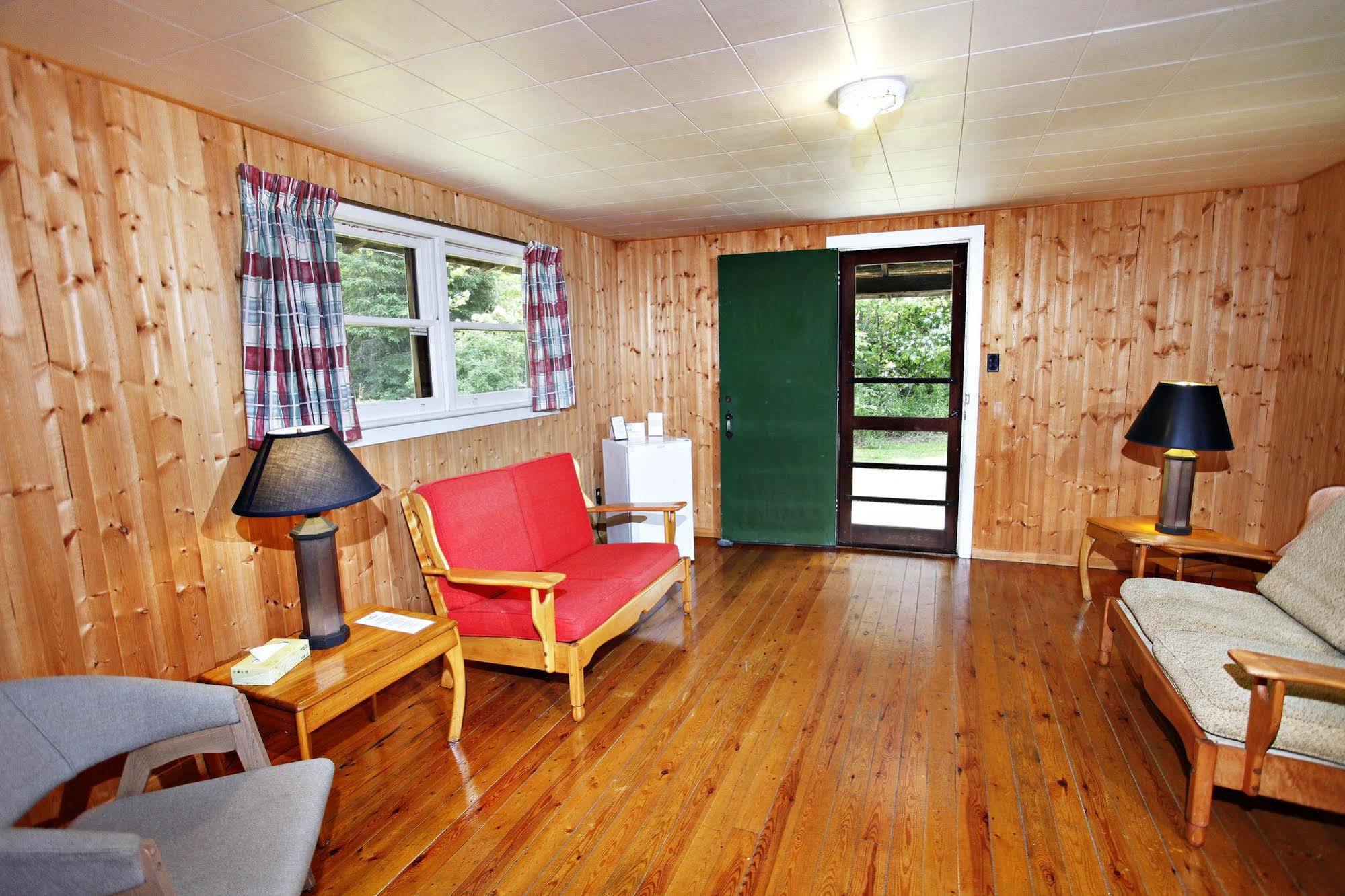 Killarney Mountain Lodge Exteriör bild