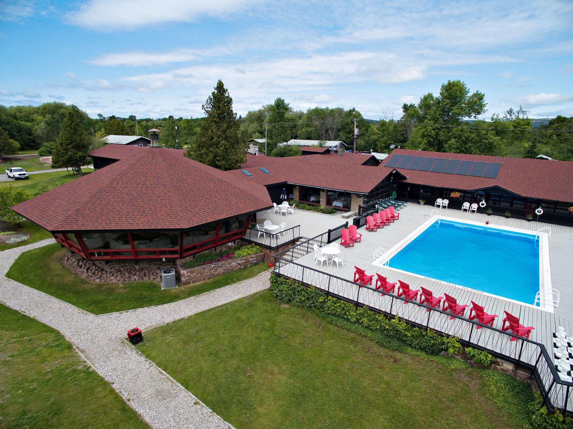Killarney Mountain Lodge Exteriör bild